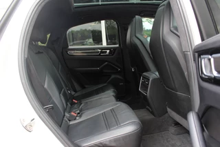 Porsche Cayenne – thumbnail 14