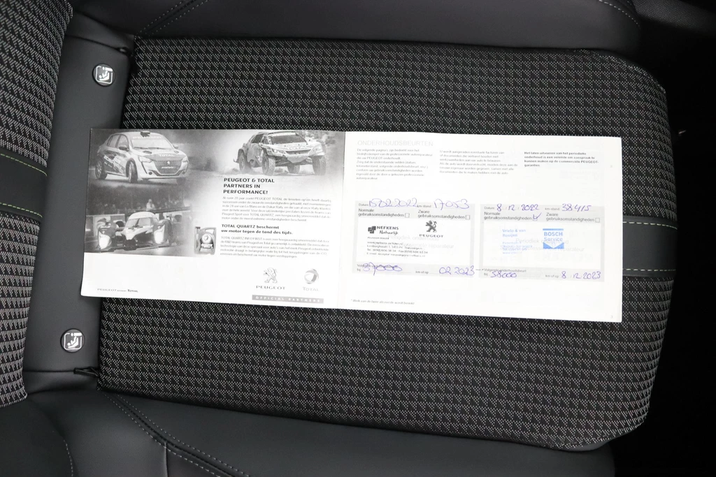 Peugeot 208 – foto 24