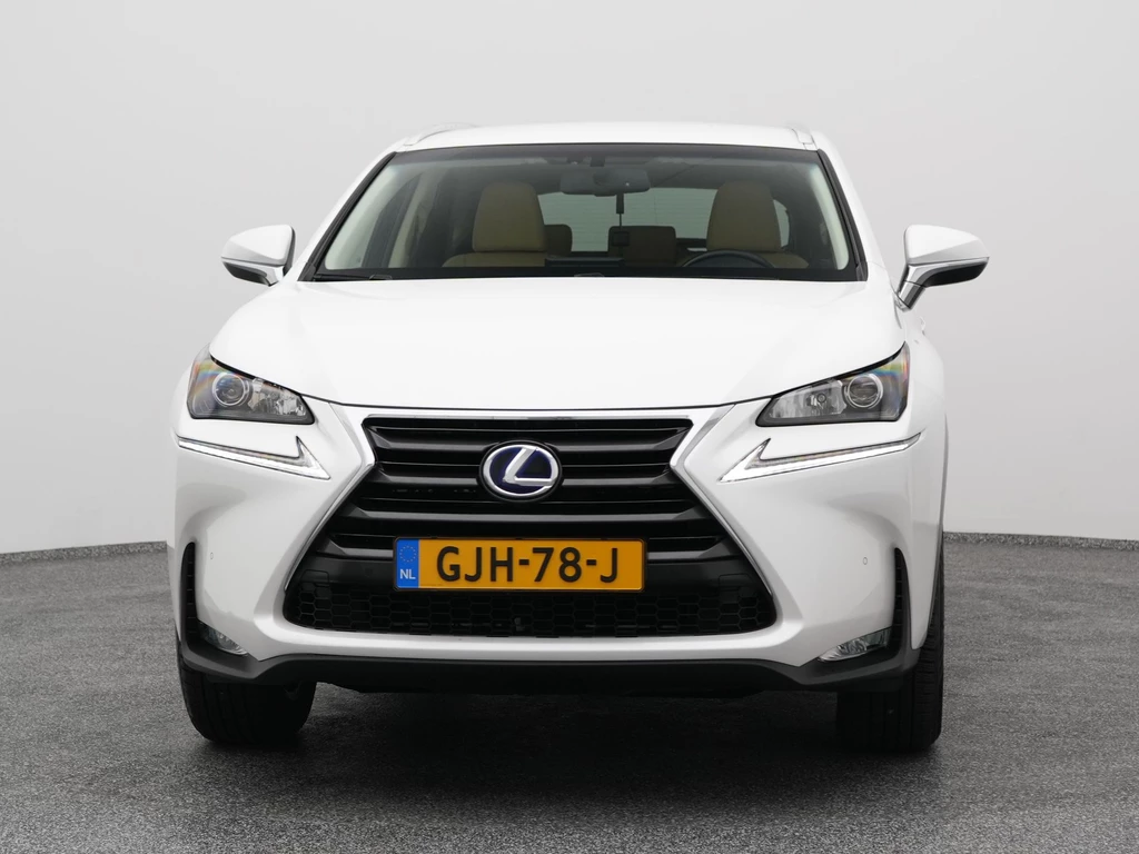 Lexus NX – foto 15