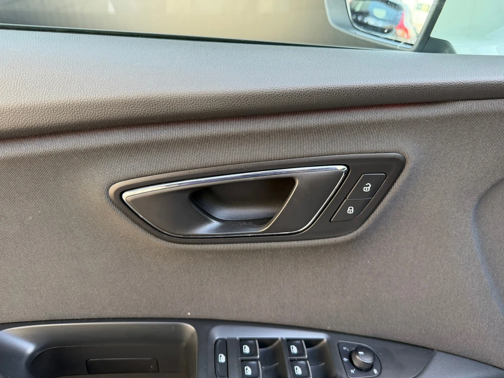 SEAT Leon – foto 27