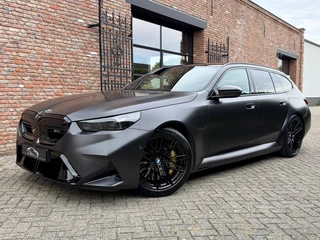 BMW M5 – thumbnail 3