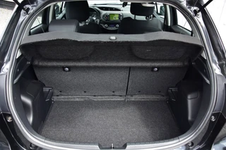 Toyota Yaris – thumbnail 13