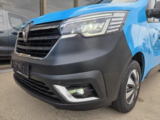 Renault Trafic – thumbnail 35