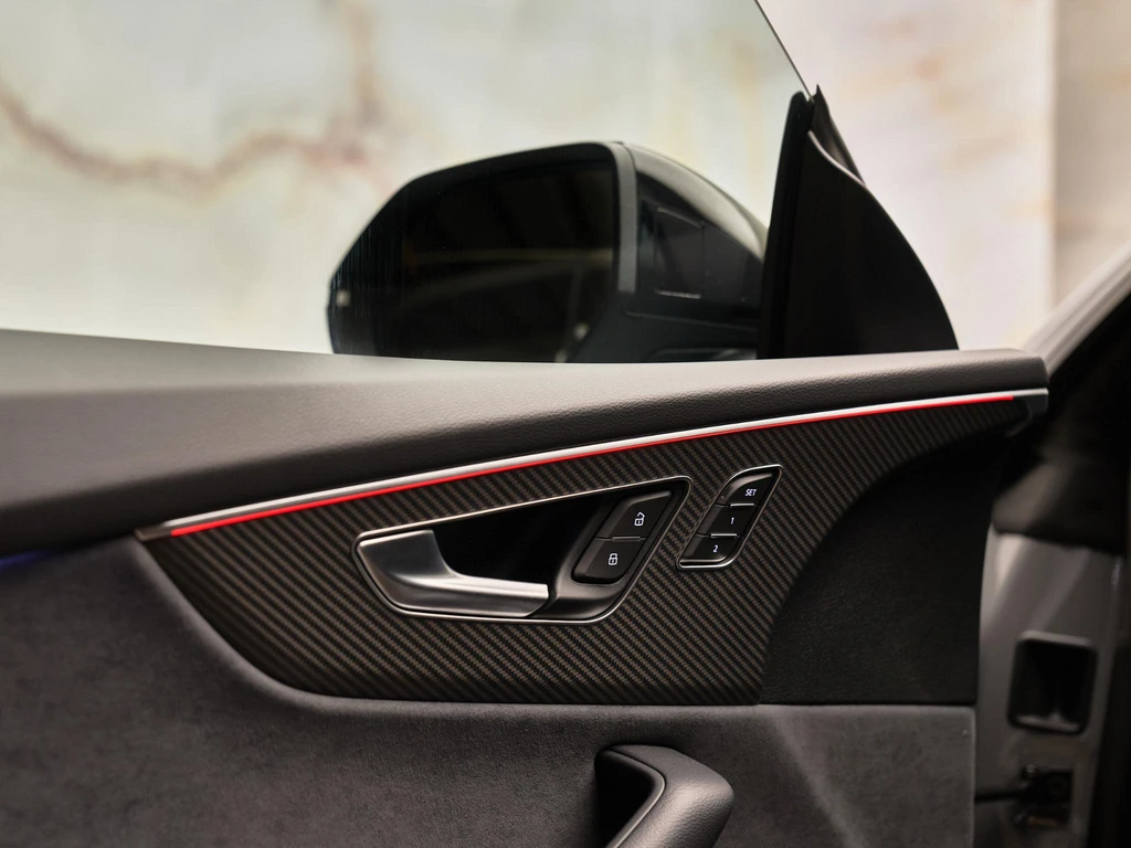 Audi Q8 – foto 12
