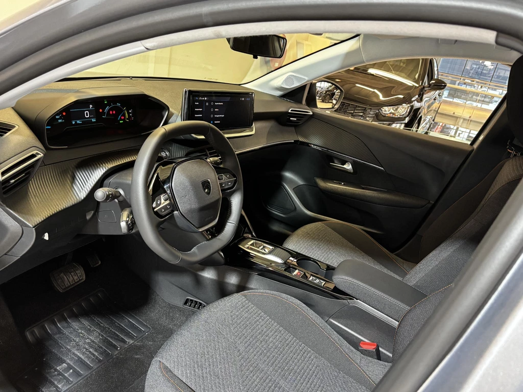 Peugeot e-208 – foto 10