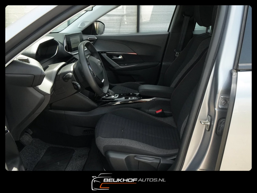 Peugeot e-2008 – foto 21
