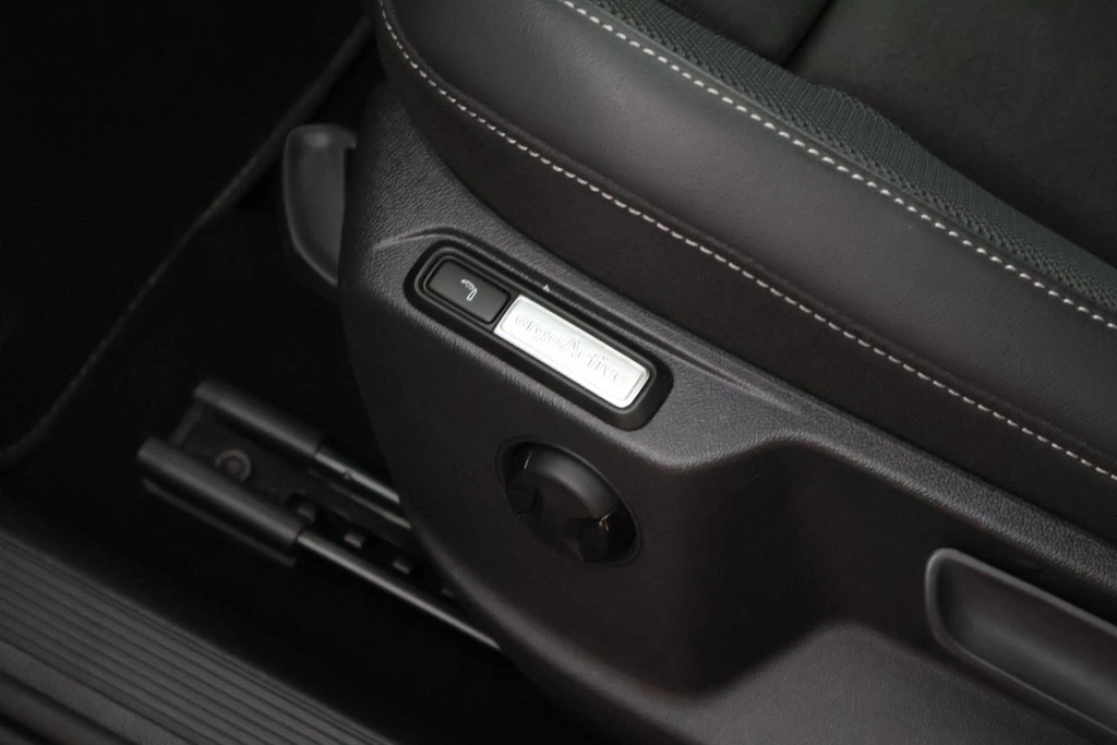 Volkswagen T-Roc – foto 11