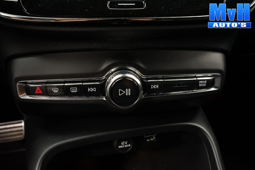 Volvo XC40 – foto 32