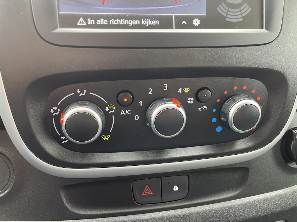 Renault Trafic – foto 20