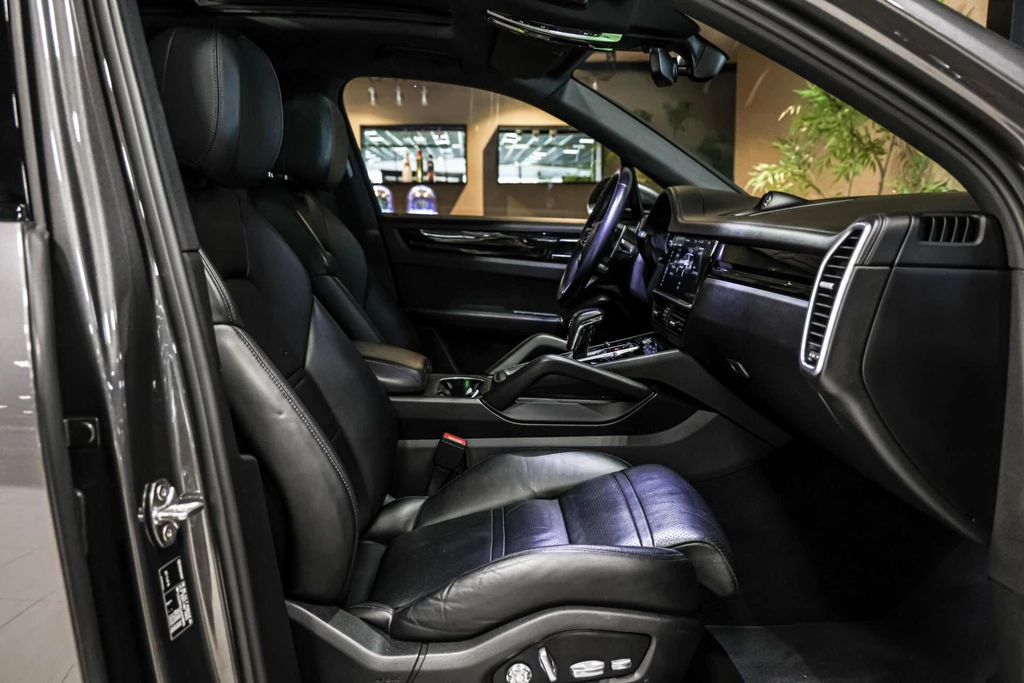 Porsche Cayenne – foto 24