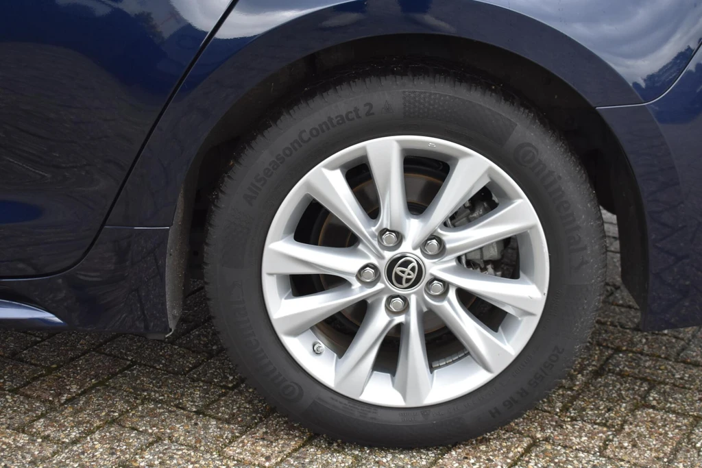 Toyota Corolla Touring Sports – foto 7