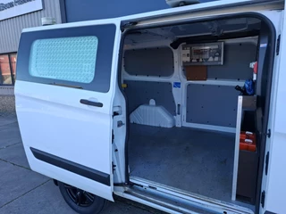Ford Transit Custom – thumbnail 32