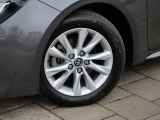 Toyota Corolla Touring Sports – thumbnail 17
