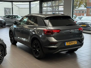 Volkswagen T-Roc – thumbnail 2