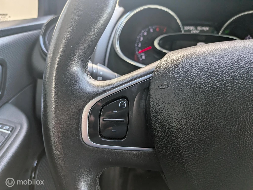 Renault Clio – foto 13