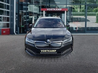 Škoda Superb – thumbnail 8