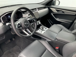Jaguar F-PACE – thumbnail 21
