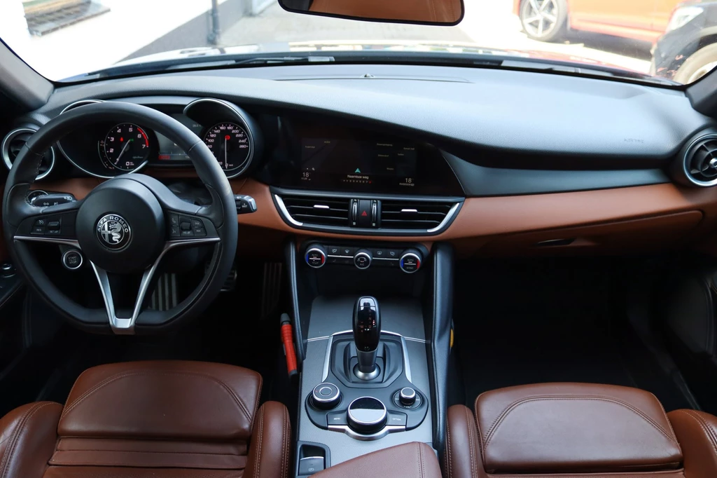 Alfa Romeo Giulia – foto 12