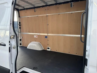 Mercedes-Benz Sprinter – thumbnail 8