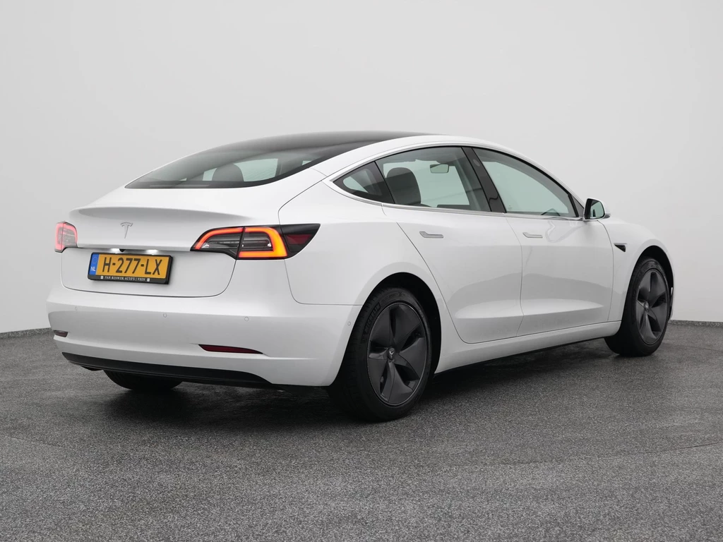 Tesla Model 3 – foto 10