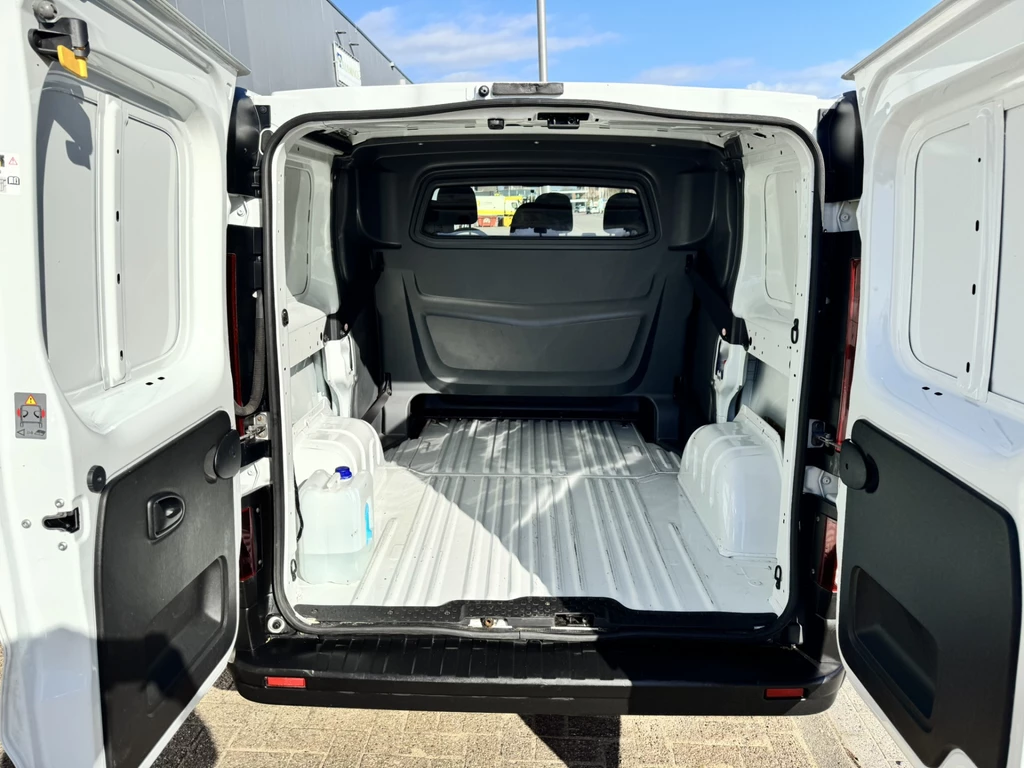 Opel Vivaro – foto 11