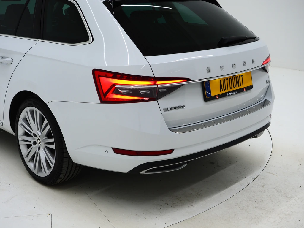 Škoda Superb – foto 4