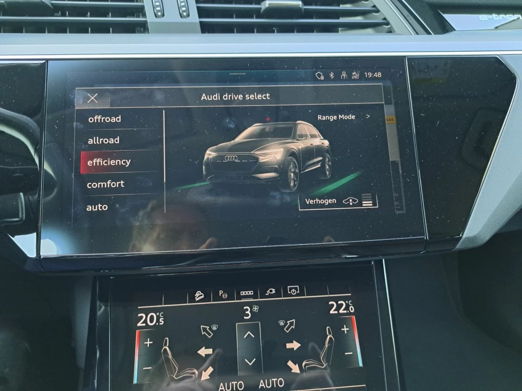 Audi e-tron – foto 16