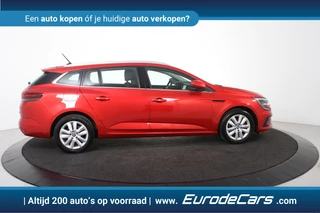 Renault Megane E-Tech – thumbnail 12