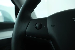 Tesla Model 3 – thumbnail 21