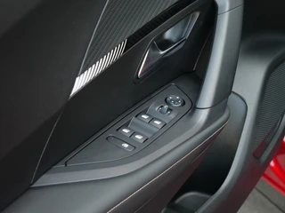 Peugeot 2008 – thumbnail 24