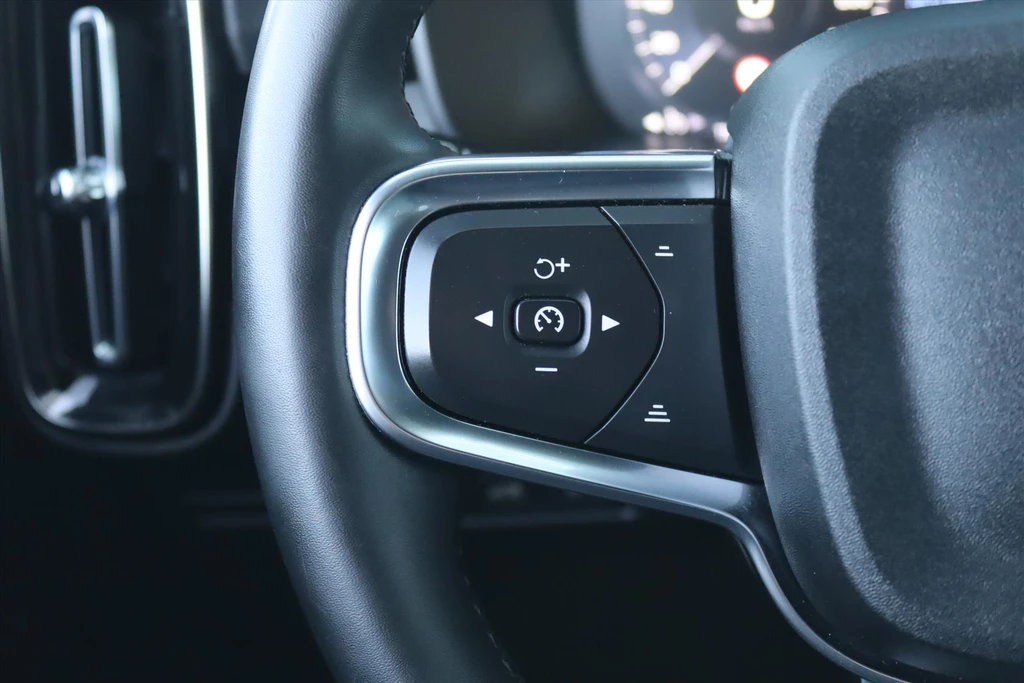 Volvo XC40 – foto 35