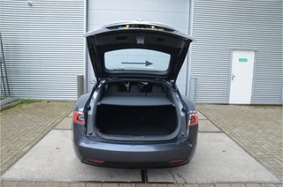 Tesla Model S – thumbnail 32