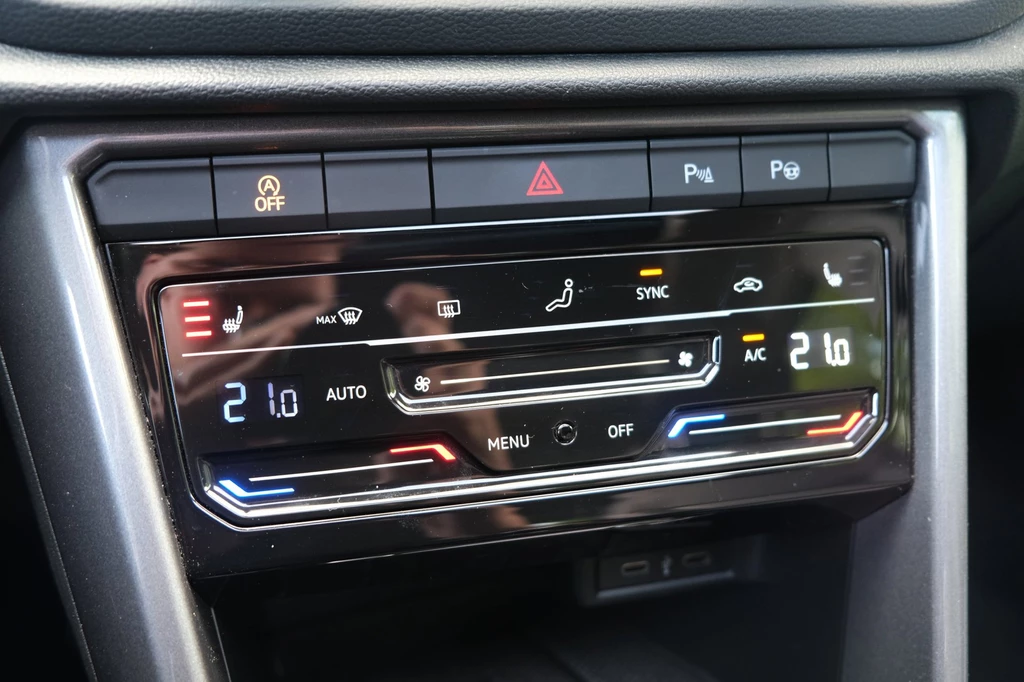 Volkswagen T-Roc – foto 28