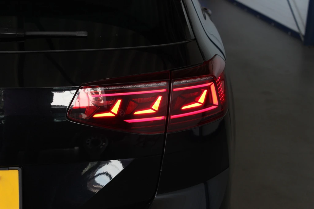 Volkswagen Passat – foto 24