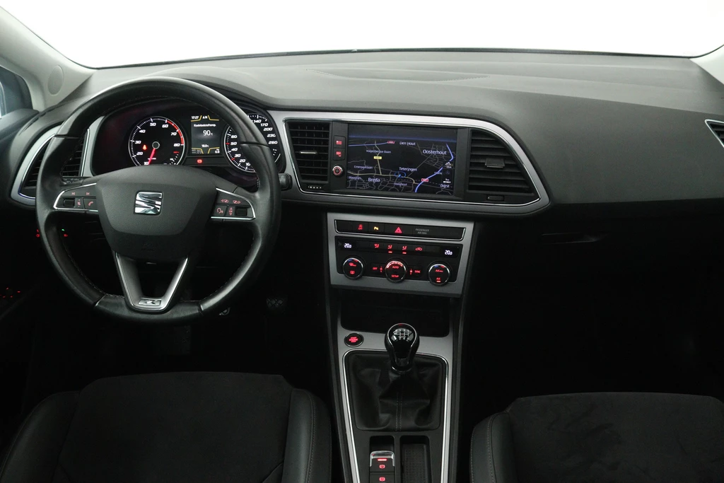 SEAT Leon – foto 8