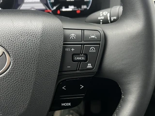 Toyota C-HR – thumbnail 14