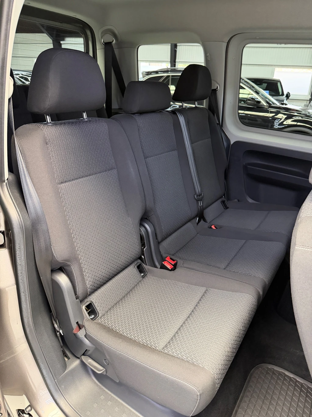 Volkswagen Caddy – foto 31