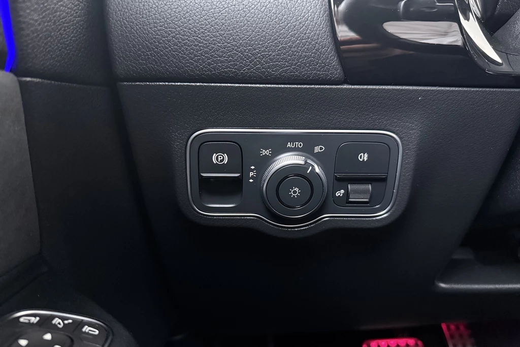 Mercedes-Benz EQA – foto 19
