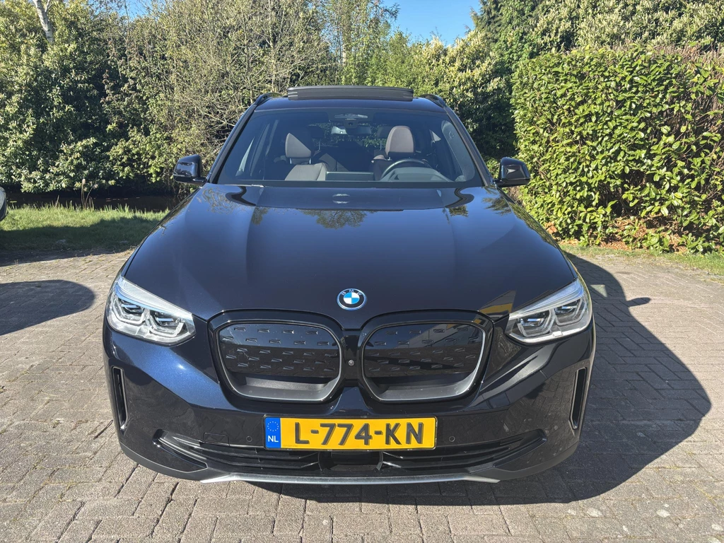 BMW iX3 – foto 8