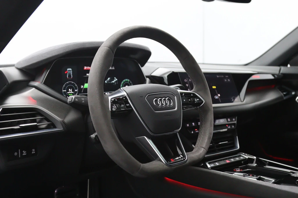 Audi e-tron GT – foto 13