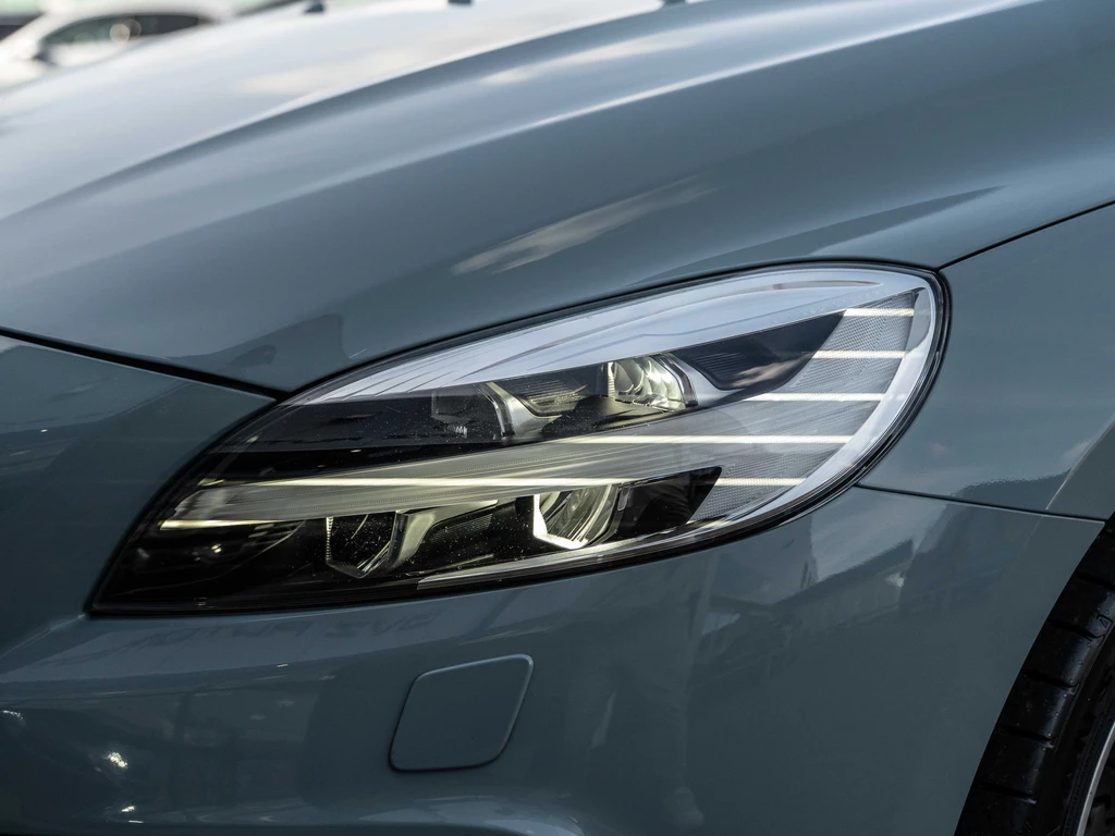 Volvo V40 – foto 10