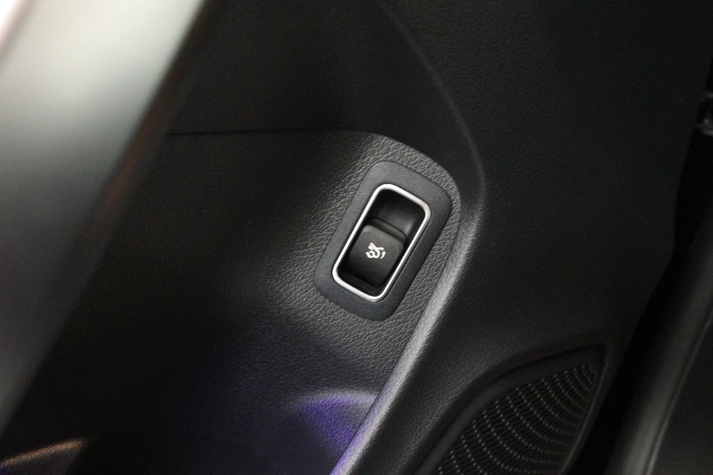 Mercedes-Benz CLA – foto 13