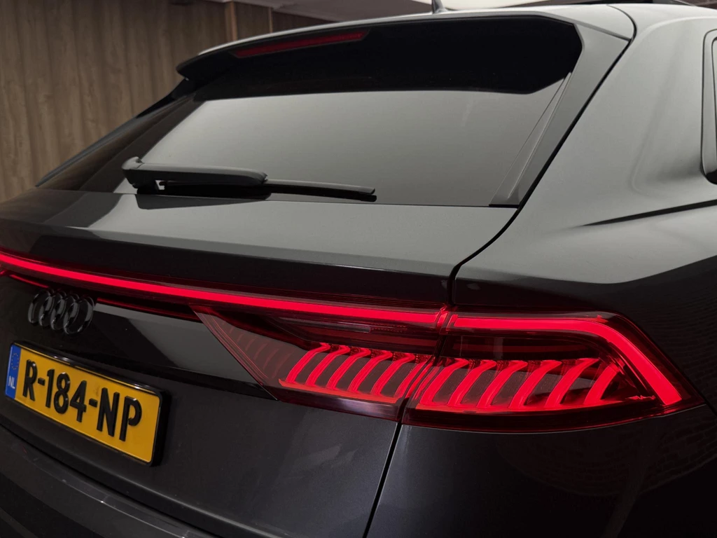 Audi SQ8 – foto 25
