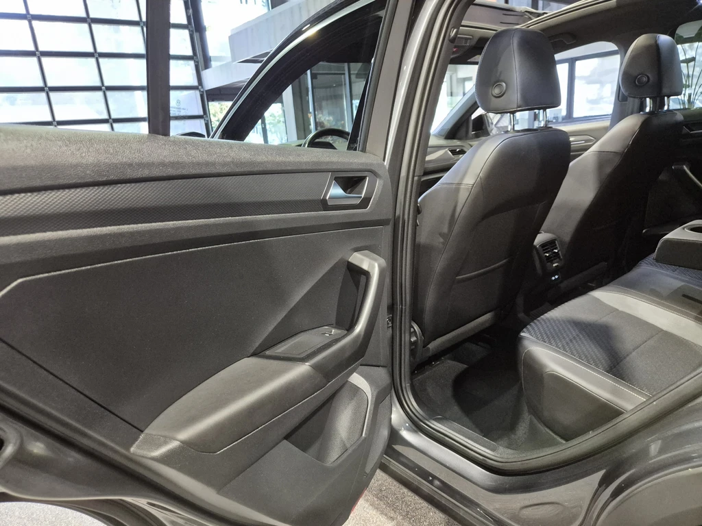 Volkswagen T-Roc – foto 22