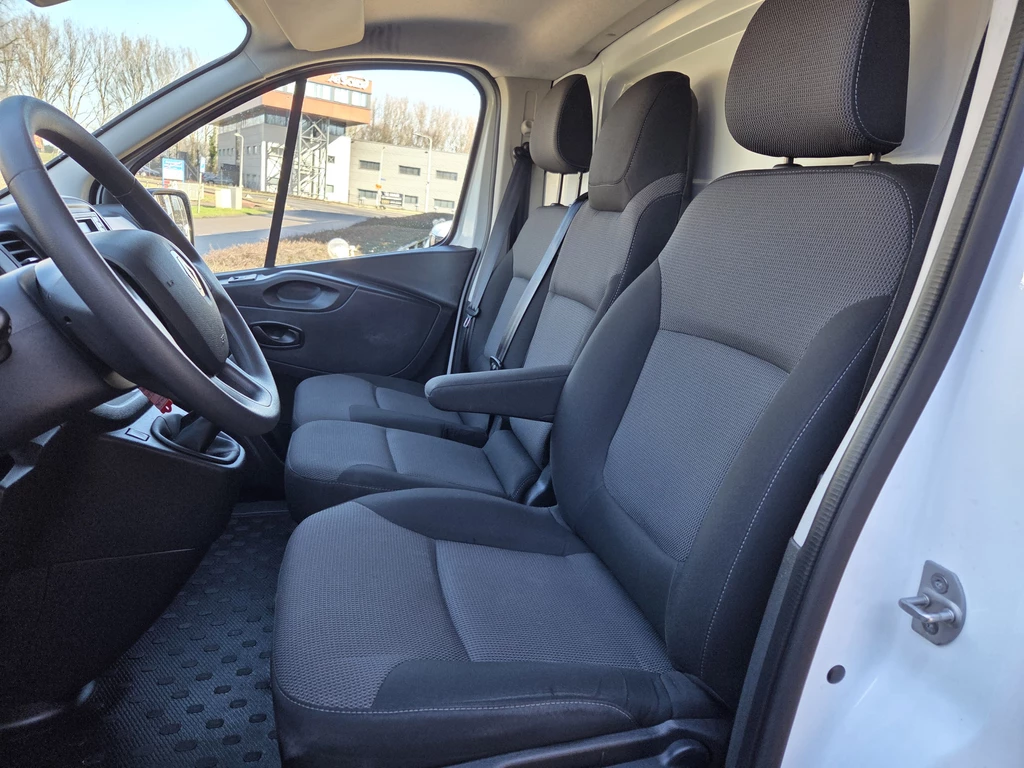 Renault Trafic – foto 17