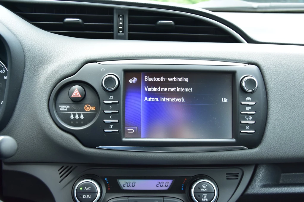 Toyota Yaris – foto 23