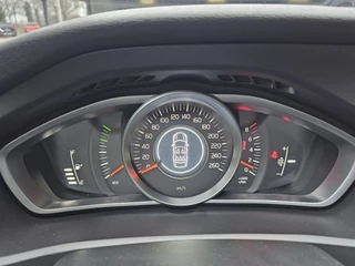 Volvo V40 – thumbnail 15