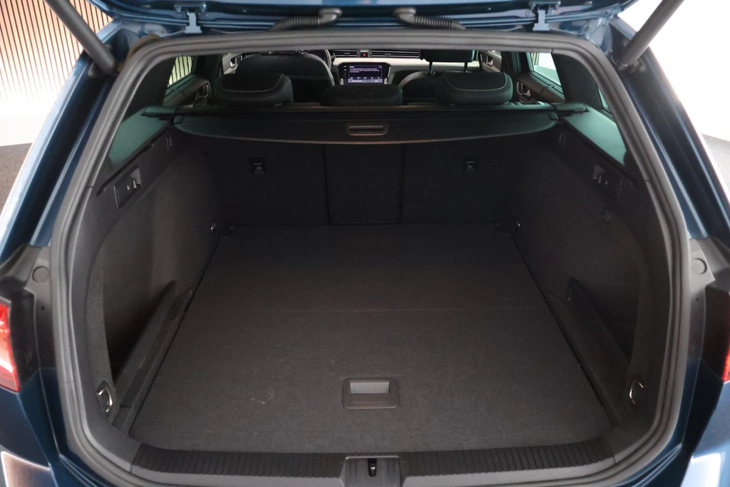 Volkswagen Passat – foto 49