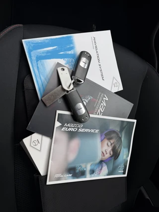 Mazda 2 – thumbnail 19