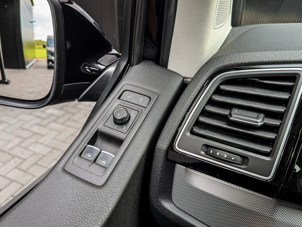 Volkswagen Caravelle – foto 44